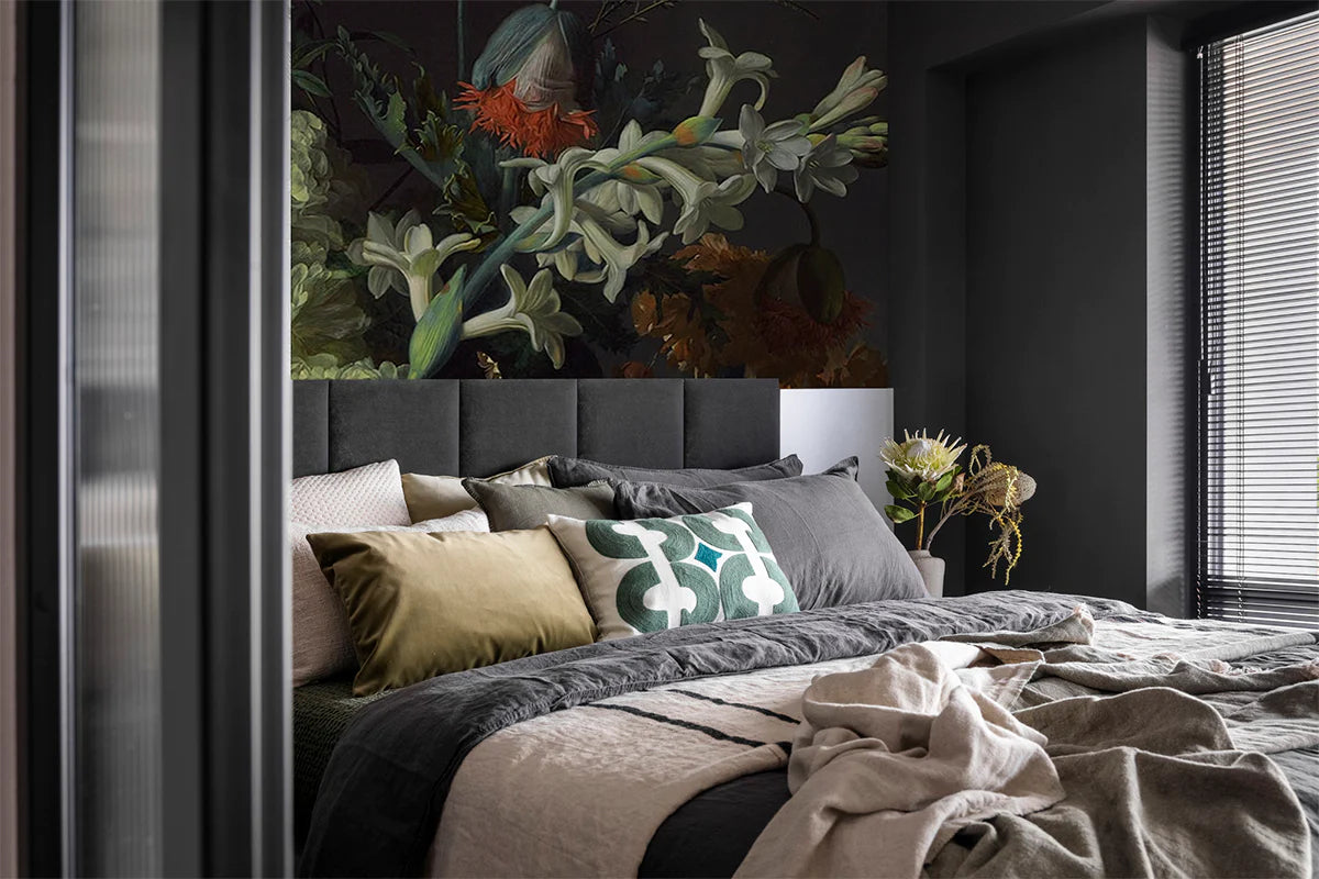 Floralnight-lifestyle-2.webp
