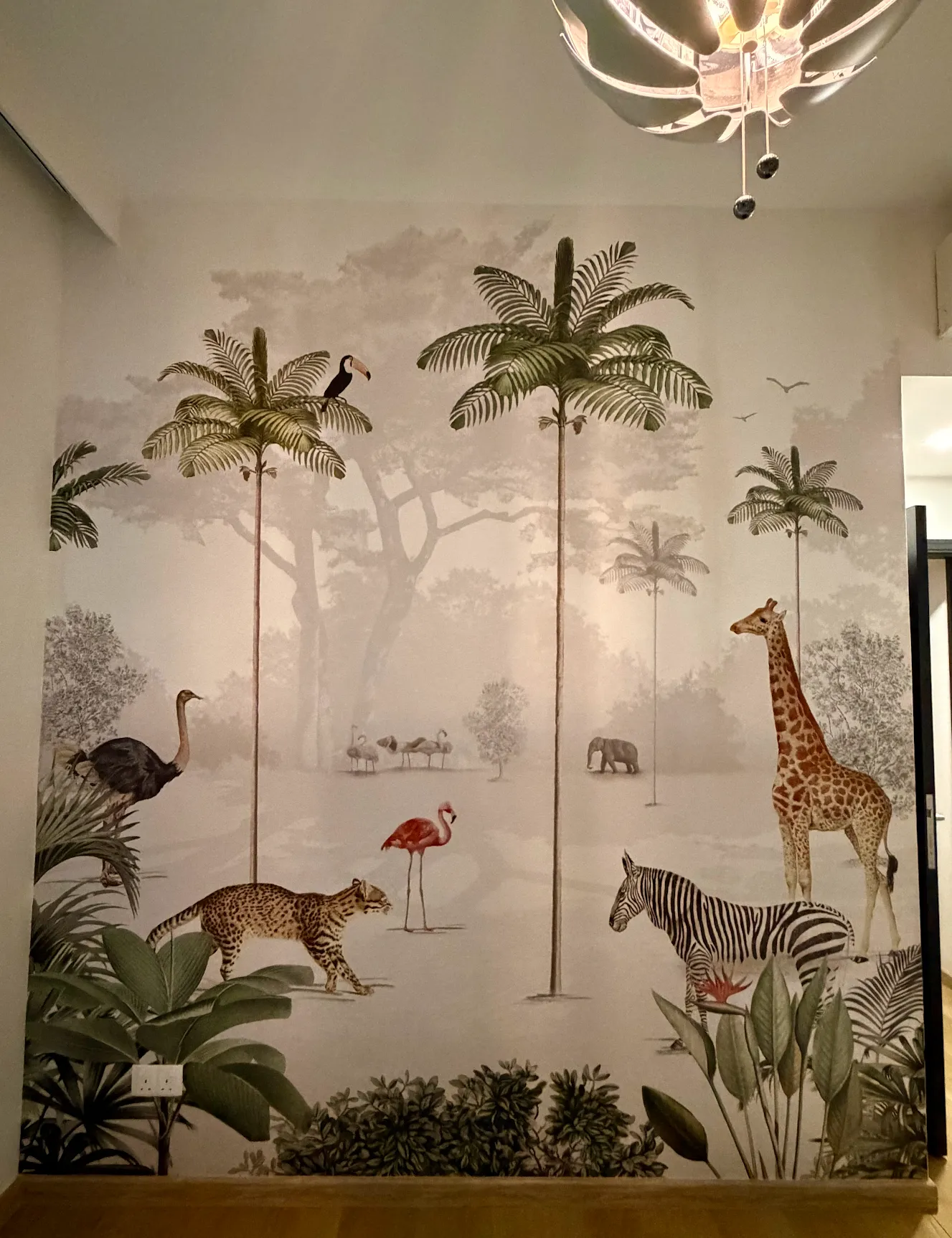 Animal Paradise Wallpaper in kids room